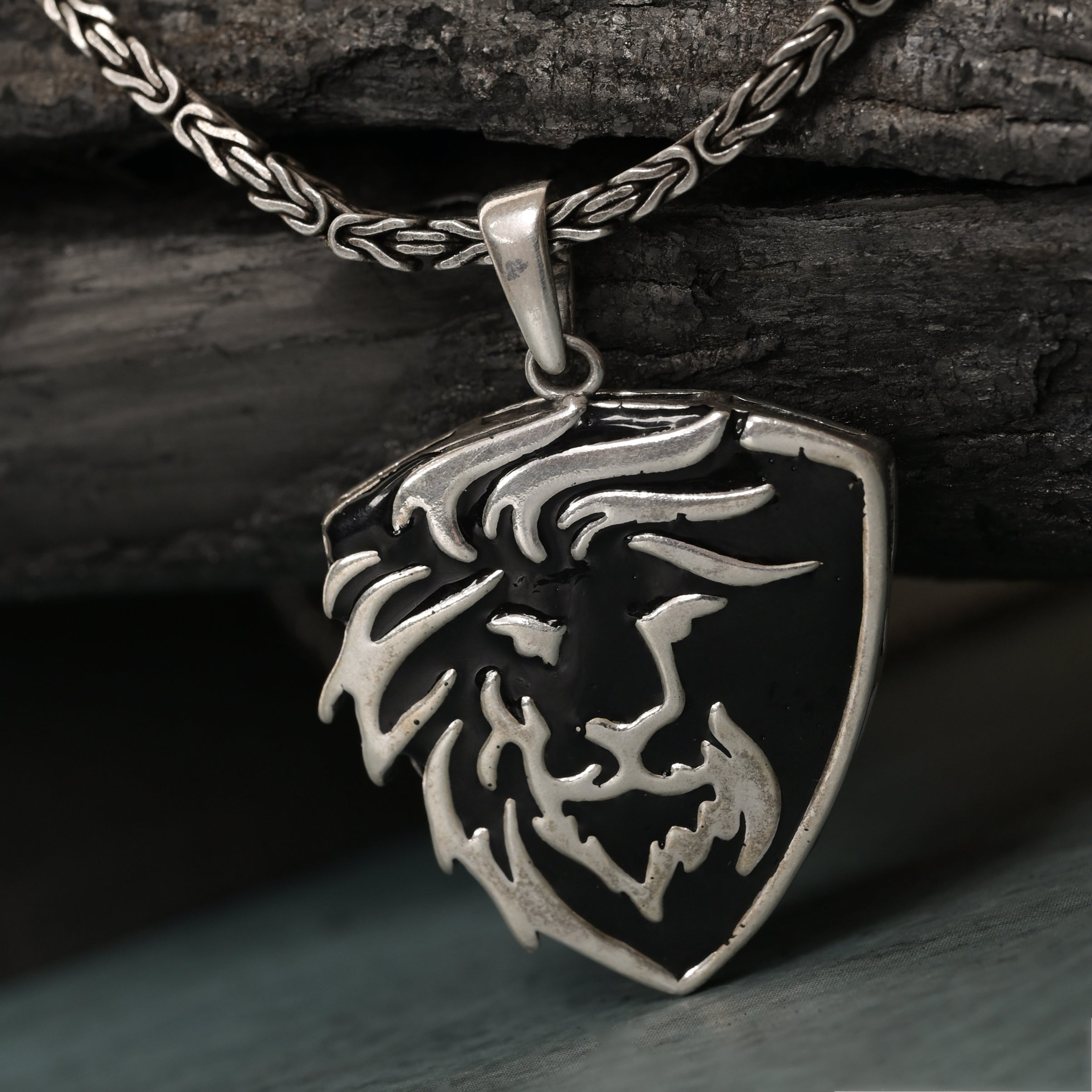 Enamel Lion 925 Silver Pendant With Black Thread