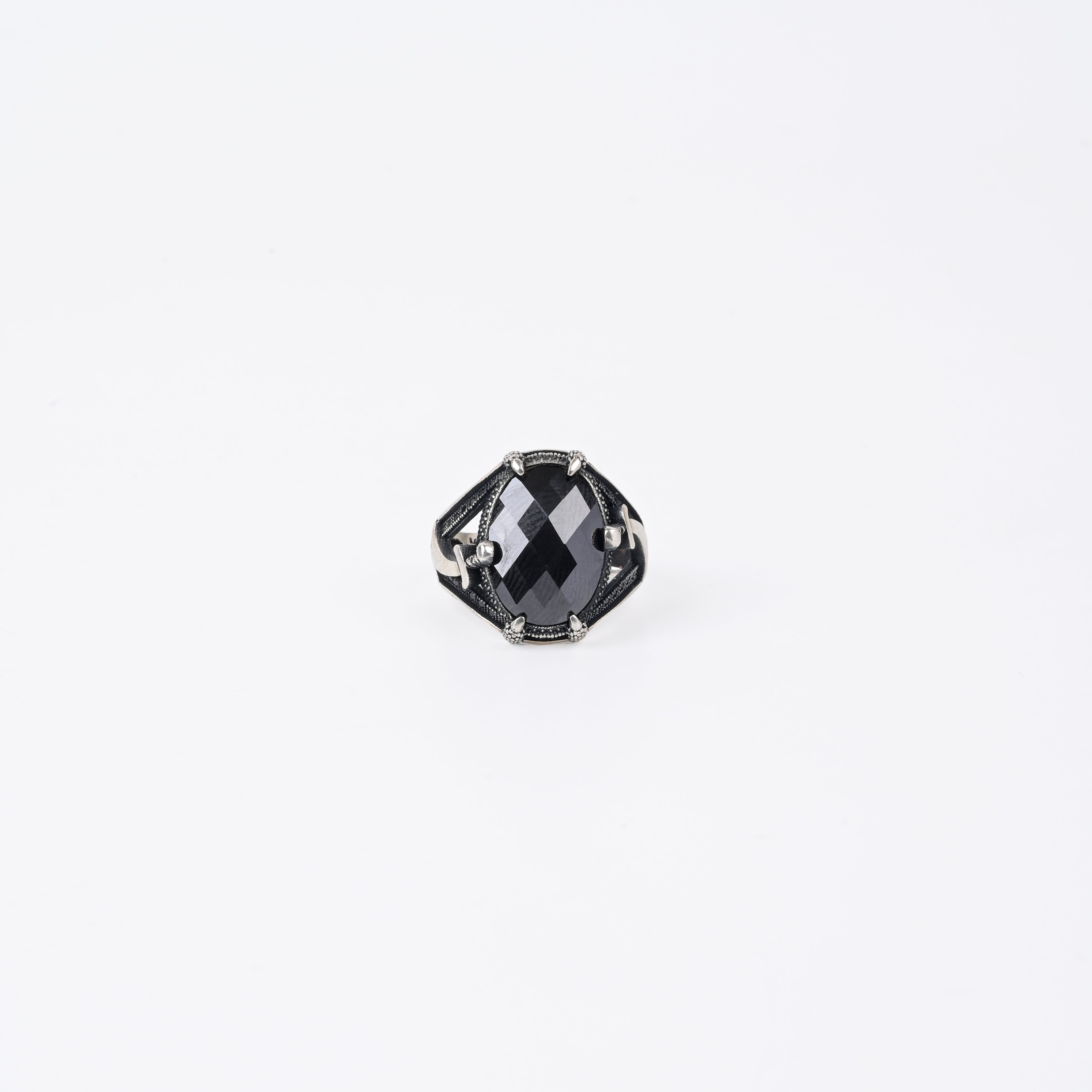 Elegant Black Gemstone Silver Sword 925 Silver Ring