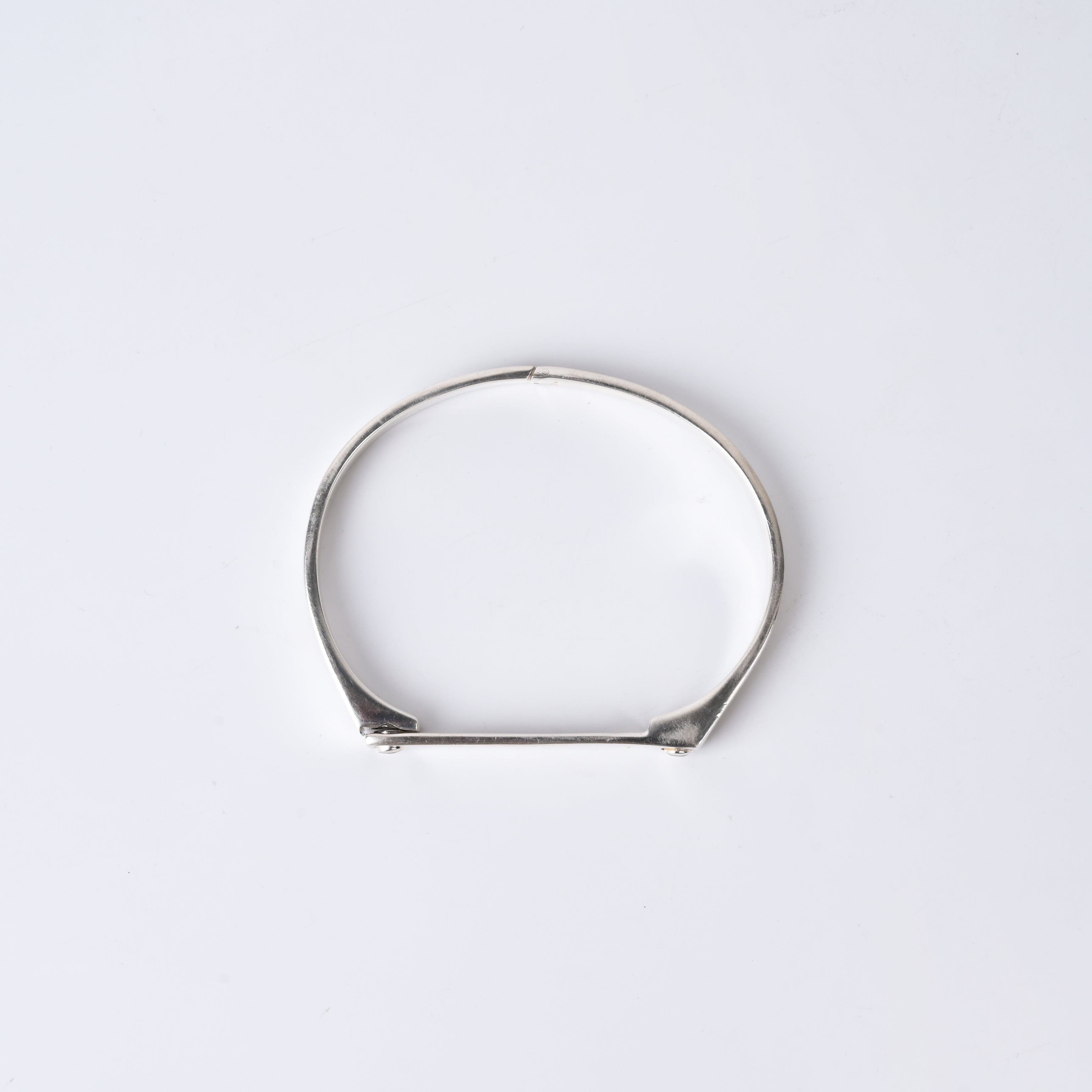 Gleaming Elegance Cuff 925 Silver Kada